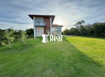 Casa · 380m² · 5 Quartos · 4 Vagas · Condomínio Ilha do Pássaros - Casa Nova Nunca Habitada
