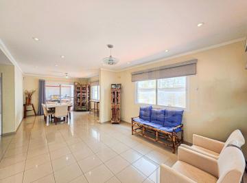 Casa · 249m² · 4 Quartos · 4 Vagas · Casa à venda no Alto da Boa Vista | 4 quartos