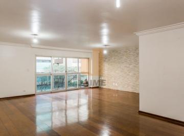 Apartamento · 204m² · 4 Quartos · 2 Vagas · Excelente apartamento