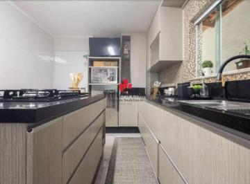 Casa · 180m² · 3 Quartos · 2 Vagas · Sobrado com 3 dormitórios e 2 vagas , 180m² na Vila Carrão