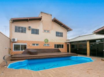 22551469898358032a6e21119d41fedb86a75d5f · 5 quartos, sendo 4 suítes, espaço lazer com piscina e 9 vagas de garagem na praia do Campeche - Á ve