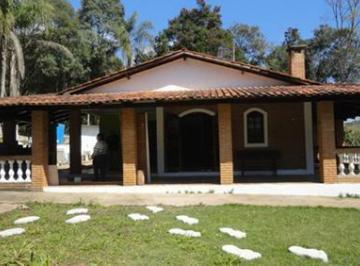 2a55064bf86771efd221bd2c1e5afb80.jpg · Casa terrea de 170m² com 3 quartos