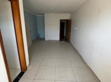 Foto 01 · Vendo casa duplex em Ipitanga com 3 suítes, 130m², R$ 550.000,00 aceita financiamento bancário!