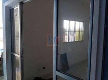 Comercial · 80m² · Prédio Comercial com 430 m², 3 casas no mesmo terreno e renda de R$ 1800,00( base 2025),  e com 1 do