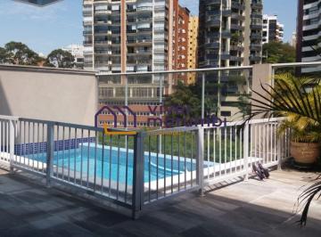 Casa · 700m² · 4 Quartos · 6 Vagas · Casa recém construída em condomínio fechado