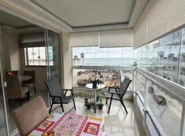 Apartamento de 3 quartos, Itapema · Apartamento 3 Suites climatizado - quadra do mar - Meia Praia
