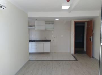 Sala e mini cozinha americana · APART HOTEL- SHTN APTO 01 QUARTO-APARTAMENTO  SEMI MOBILIADO 45m2-ASA NORTE