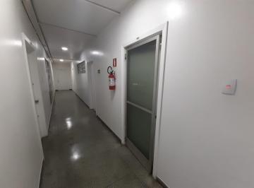CORREDOR EDIFÍCIO · SALA COMERCIAL À VENDA NO CENTRO DE CURITIBA.