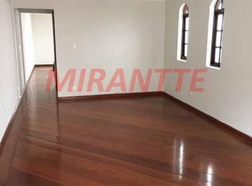 caa8857b91bbc7c0fe728da6a041e2c2.jpg · Sobrado de 80m² com 3 quartos