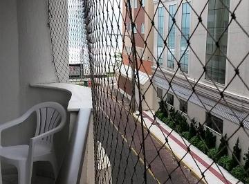Apartamento de 2 quartos, Itapema · Apartamento de 2 quartos com ar na quadra do mar - Meia Praia