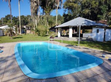 Foto 01 · Chácara á venda com piscina, ideal para moradia e lazer