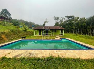 Foto 01 · Chácara com Piscina, terreno totalmente plano