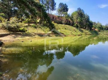 Foto 02 · Chácara com Lago