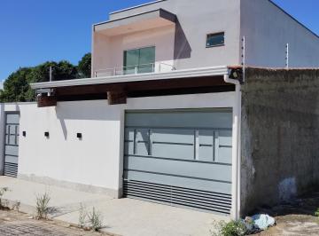 Casa de 4 quartos, Porto Seguro · Vende uma excelente casa particular situada no loteamento D Ville II.