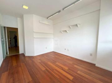 Comercial · 42m² · 1 Vaga · Lívia Machado Imóveis vende sala comercial com 42m² na Praia do Suá - Vitoria/ES