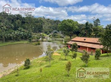 Foto 02 · Belíssimo Sitio com lago á venda