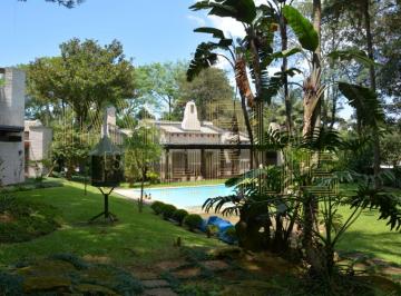 Casa · 900m² · 5 Quartos · 10 Vagas · CASA PARA LOCAÇÃO OU VENDA DENTRO DA CHÁCARA FLORA - 5 QUARTOS