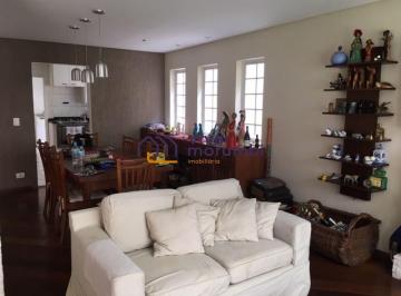 Casa · 270m² · 3 Quartos · 3 Vagas · Ótima casa, com uma ampla planta, bem localizada, com churrasqueira e jardim