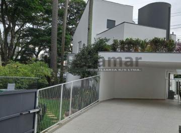 Casa · 255m² · 4 Quartos · 4 Vagas · Sobrado Elegante no City Butantã com Piscina e Espaço Gourmet Frente à Praça