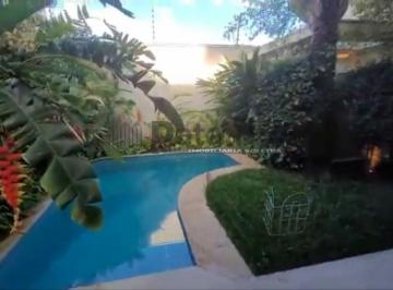 Casa · 250m² · 3 Quartos · 4 Vagas · Casa à venda 3 quartos na Vila Inah