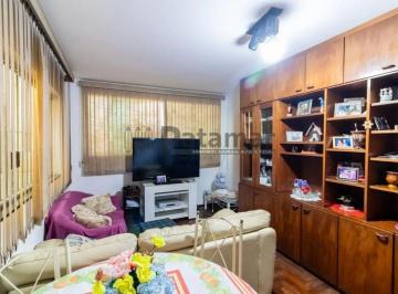 Casa · 250m² · 4 Quartos · 2 Vagas · Sobrada a venda com 4 quartos, sendo 1 suíte no Jardim Bonfiglioli.