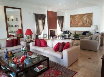 Casa · 690m² · 5 Quartos · 7 Vagas · Casa à venda no bairro Jardim Leonor - 5 quartos