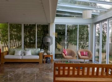 4880_it9y9b_4880631b3878df62f_WNlZTBlYjc3ODYy_o_wm.jpg · Casa com 5 dormitórios, sendo 3 suítes para venda na região Granja Viana - Cotia