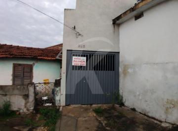 Casa · 100m² · 2 Quartos · 3 Vagas · Sobrado com 2 quartos, sala, cozinha, 2 banheiros, 1 vaga de garagem .