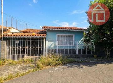 14f24c1683f6deec88c763d3917e601d9bee8db5 · Casa com 3 dormitórios para alugar, 120 m² por R$ 3.200,00/mês - Vila Aparecida - Bragança Paulista/