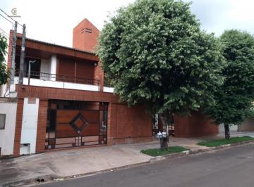 Casa · 450m² · 5 Quartos · 4 Vagas · Casa à venda em Londrina, Mediterrâneo, com 5 suítes, com 450 m²
