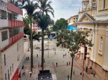Foto 01 · Sala Comercial para Locação no Centro de Sorocaba-SP: 1 Sala, 1 Banheiro, 20,00m² de Área