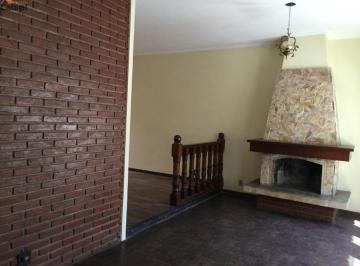 Casa · 250m² · 3 Quartos · 6 Vagas · Excelente Sobrado na Água Fria