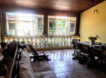 Casa · 150m² · 3 Quartos · 2 Vagas · Sobrado a Venda na Vila Joaniza - Rua Fechada com portaria