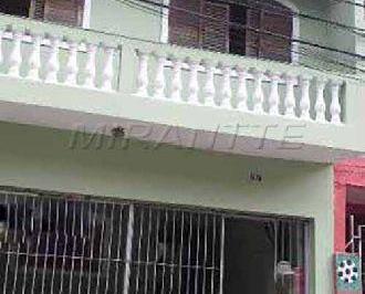 1b2b0e432e64635d0416bea582e7d4b5.jpg · Sobrado com 4 quartos