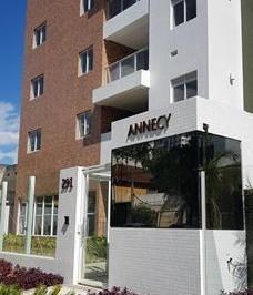 Apartamento de 3 quartos, Curitiba · Apartamento 3 quartos com suíte Mercês, São Francisco, Centro, Curitiba.
