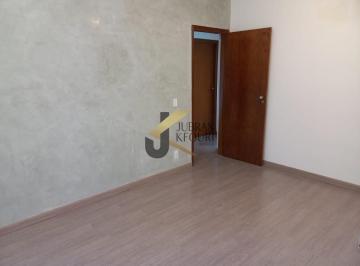 Foto 01 · Apartamento para locação, Vila Itapura, Campinas-SP. Com 2 dormitórios, 1 sala, 2 banheiros, 1 vaga.