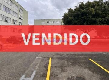 4055105820.jpg · Excelente apartamento semi mobiliado no Conjunto Mauá ao lado do SESI/CIC!