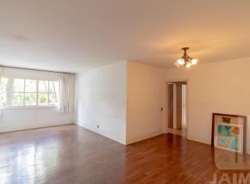 Apartamento · 130m² · 3 Quartos · 1 Vaga · Excelente apto. em rua arborizada, local nobre de Higienópolis.Próximo à FAAP e ao Shop Higienópolis