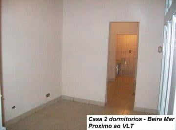 Casa de 2 quartos, São Vicente · Casa 2 dormitórios próximo da estação do VLT e centro comercial!!