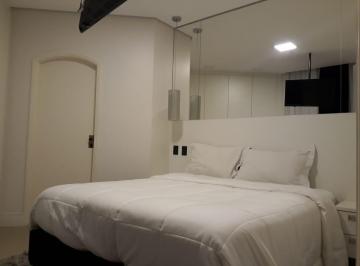 Apartamento de 1 quarto, Santos · Apartamento tipo Flat todo mobiliado, 1 dormitório suíte. 1 vaga. Gonzaga