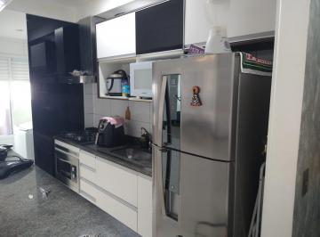 Apartamento de 2 quartos, Santos · Apartamento de 2 dormitórios, 1 suíte e varanda gourmet.