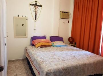 Apartamento de 1 quarto, São Vicente · Apartamento de frente a praia c/ 1 dorm amplo com vaga e vista mar!