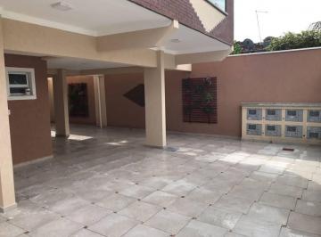 Casa de 1 quarto, Praia Grande · Casa sobreposta alta com 1 dormitório e1 vaga. Belo acabamento.