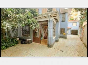 Casa · 300m² · 5 Quartos · 6 Vagas · Casa a venda de Vila mais de 4 dormitrios ou sala a ambientes amplos e 4 vagas na Vila Mariana.
