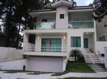 9c0e0b52954de407fbda438681abab56.jpg · Cond. fechado de 480m² com 4 quartos