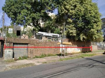 FOTO FACHADA 1 - PLACA 1.jpg · Terreno, 450 m², em Glória