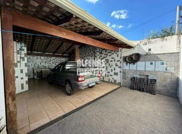 Casa · 385m² · 4 Quartos · 3 Vagas · Casa a VENDA no bairro INCONFIDENTES