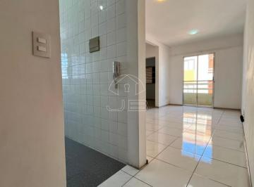 Corredor interno · Apartamento para alugar no Condomínio Edifício Imperial e Fênix, em Sumaré/SP