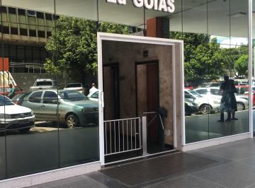Comercial , Brasília · ED. GOIÁS - REFORMADA E COM DIVISÓRIA