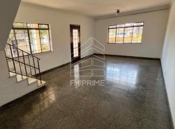 Casa · 220m² · 3 Quartos · 2 Vagas · Pxóximo estação do metrô vila madalena - Casa térrea com 3 drmintórios e 2 vagas.